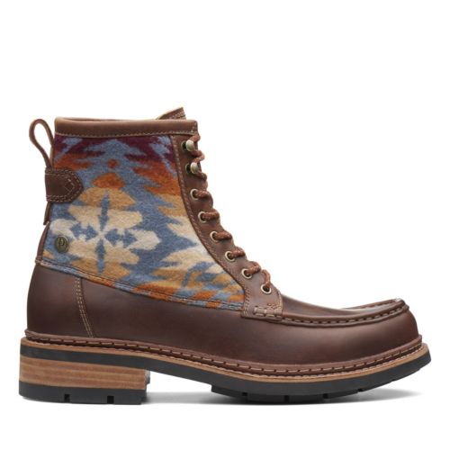 ottawa peak clarks boots