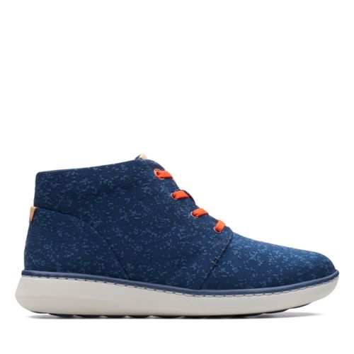 clarks women's step move up ankle boot