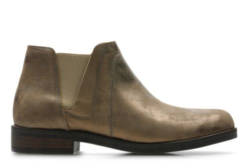 clarks bronze shoes