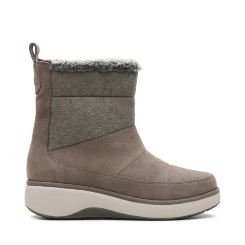 clarks outlet voucher code