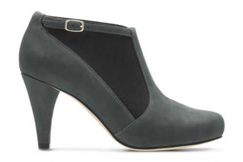 clarks dalia pearl platform shoe boot