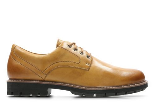 clarks men's batcombe hall derbys