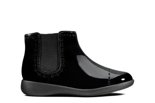 clarks sale girls boots