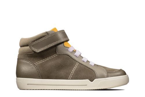 clarks boys boots uk