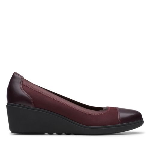 clarks ladies wedge shoes