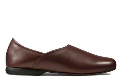 clarks moccasin slippers mens