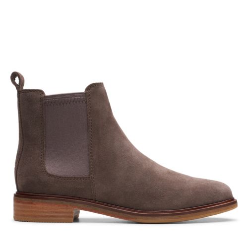 clark outlet boots