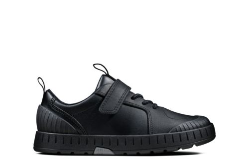 clarks boys shoes discount