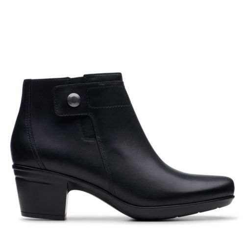 clarks women's ankle boots sale
