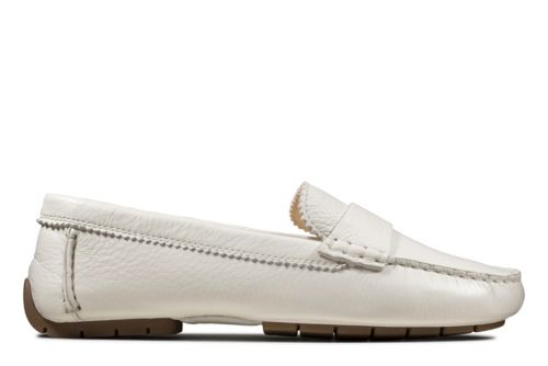 clarks loafers womens