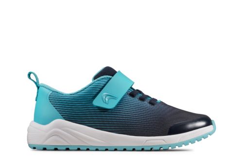 boys trainers clarks