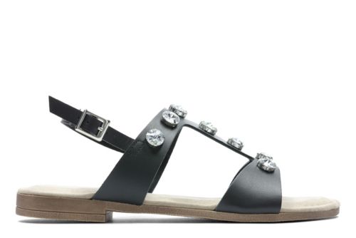 clarks outlet clearance