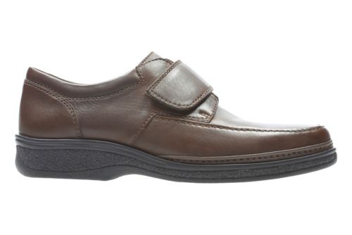 clarks mens wide fit shoes