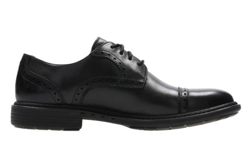 clarks clearance