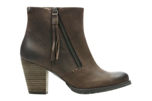 clarks macay holly boots