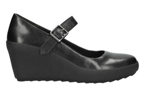 clarks active air wedge shoes