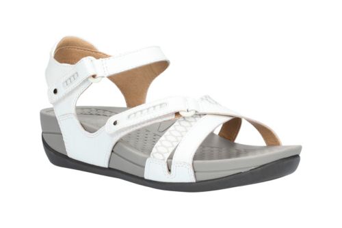 clarks outlet amazon