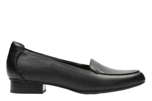 clarks outlet wide fit