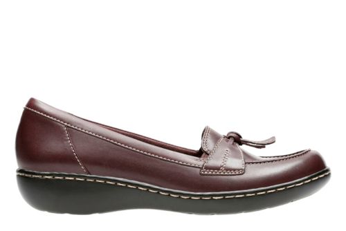 wide fit shoes clarks outlet