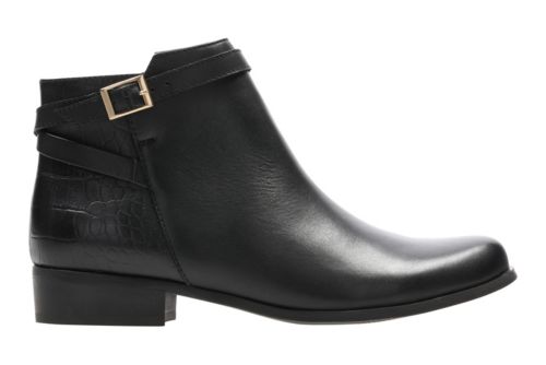 clarks outlet ladies ankle boots