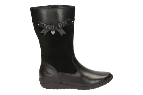clarks girls boots outlet