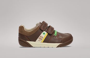 clarks outlet boys school shoes