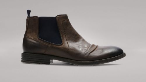 clarks outlet online contact number