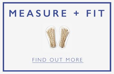 clarks outlet boys trainers