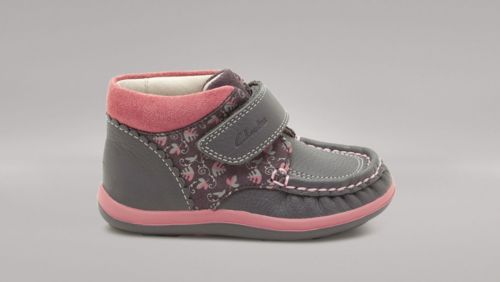 clarks girls shoes sale
